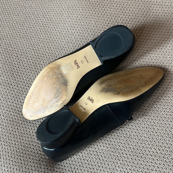 Coach Pointed Loafers - Picture 2 of 3